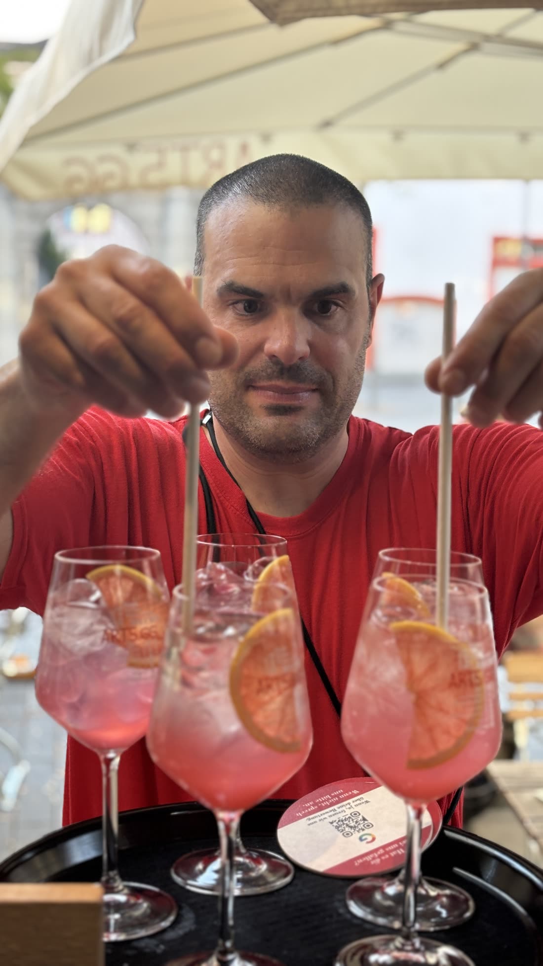 BACARETO Story Moment 1